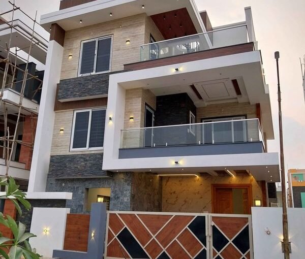 LUXURY TRIPLEX VILLA FOR SALE AT SAINIKPURI